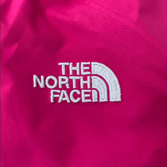Girls North face winter jacket - Picture 4 of 7